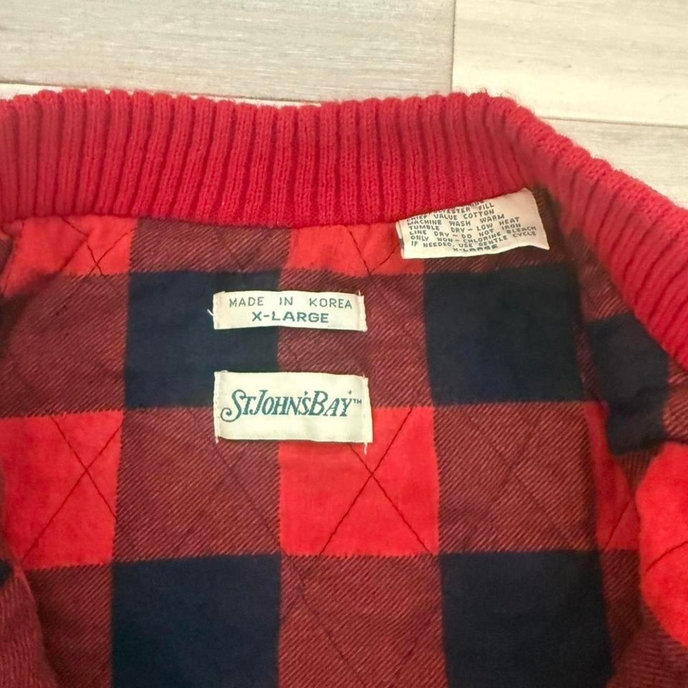 St. John's Bay Red corduroy vest with pockets and zipper, Size XL #cords #gilet - Picture 4 of 7